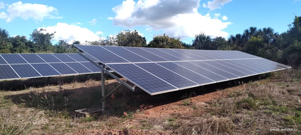 Agua solar - bomba solar de poço artesiano, inversor de placa solar, brasil solar, bomba solar, irrigação solar, bomba com placa solar, bomba de água para poço, bomba a energia solar, bomba de agua para irrigação, energia solar irrigação, kit de energia solar, sistema fotovoltaico off grid, "solares energia solar"