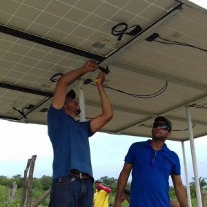 Energia Solar + Rede Elétrica (ou Gerador): Dá para usar os dois juntos na mesma bomba?