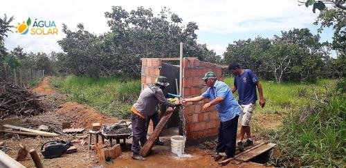 Agua solar - bomba solar de poço artesiano, inversor de placa solar, brasil solar, bomba solar, irrigação solar, bomba com placa solar, bomba de água para poço, bomba a energia solar, bomba de agua para irrigação, energia solar irrigação, kit de energia solar, sistema fotovoltaico off grid, "solares energia solar"