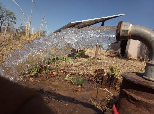 Agua solar - bomba solar de poço artesiano, inversor de placa solar, brasil solar, bomba solar, irrigação solar, bomba com placa solar, bomba de água para poço, bomba a energia solar, bomba de agua para irrigação, energia solar irrigação, kit de energia solar, sistema fotovoltaico off grid, "solares energia solar"