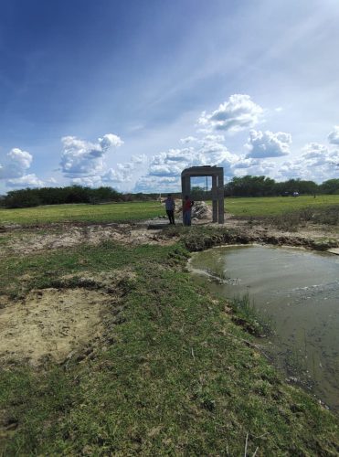 Agua solar - bomba solar de poço artesiano, inversor de placa solar, brasil solar, bomba solar, irrigação solar, bomba com placa solar, bomba de água para poço, bomba a energia solar, bomba de agua para irrigação, energia solar irrigação, kit de energia solar, sistema fotovoltaico off grid, "solares energia solar"