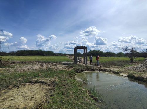 Agua solar - bomba solar de poço artesiano, inversor de placa solar, brasil solar, bomba solar, irrigação solar, bomba com placa solar, bomba de água para poço, bomba a energia solar, bomba de agua para irrigação, energia solar irrigação, kit de energia solar, sistema fotovoltaico off grid, "solares energia solar"